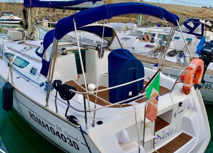 Sun Odyssey 35 Sailing Yacht in Nettuno, Lazio