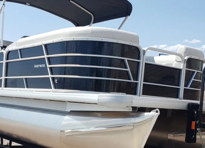 Godfrey Sweetwater Pontoon Rental in Peoria, Arizona