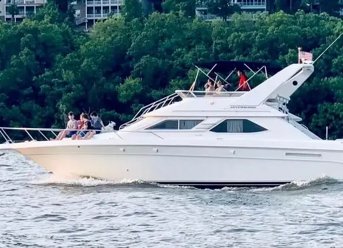 $400/hr 13 PPL 1 Boat | OR | $750/hr 18 PPL 2 Boats