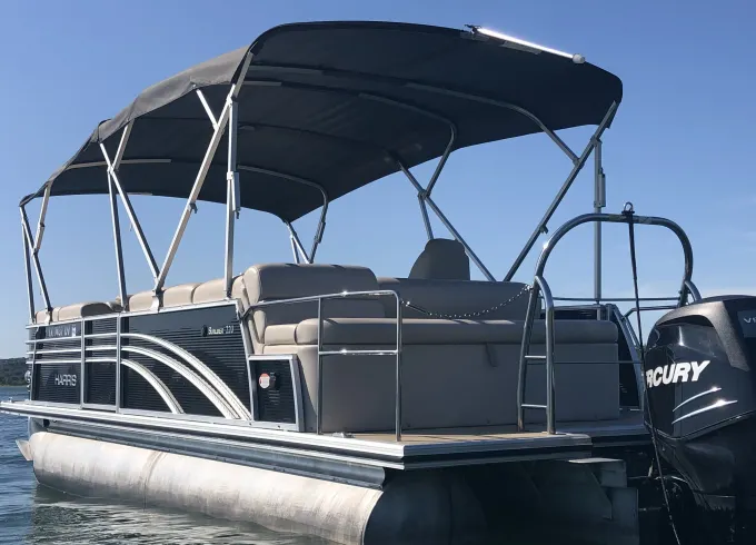 Best of 2023 Award Winner! 23ft Harris Pontoon Boat available on Lake Travis!