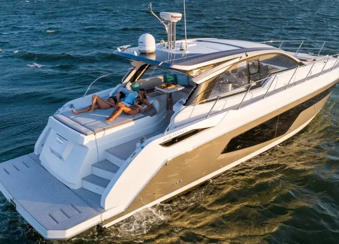51' 2022 Azimut Atlantis + 2 Seabobs Yacht Charter in Sag Harbor, NY