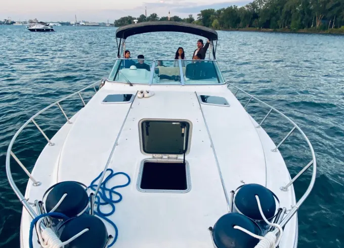 34' Party Yacht in Toronto