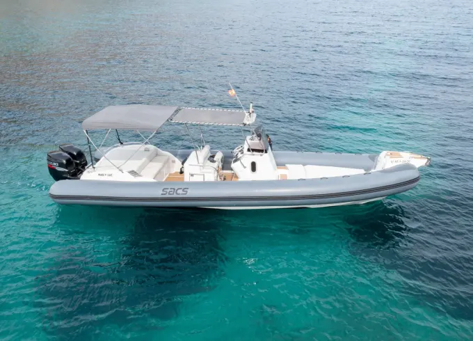 Sacs 33 Pneumatic Boat Powered By 600 Hp Outboard Motor in Santa Eulària des Riu