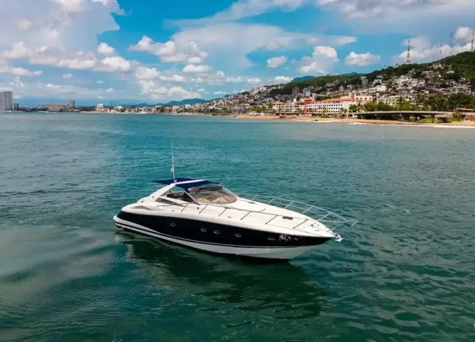 Quimbumba Sunseeker 52ft Fishing Yacht Charter in Acapulco