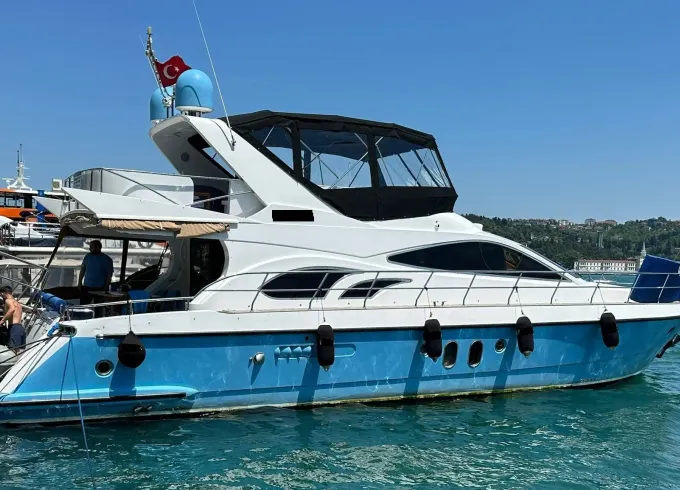 Bella Azimut 20m for Luxury Trip in Istanbul
