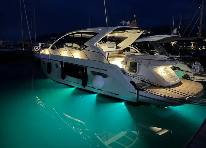 Luxury Yacht Cranchi 44 M (2019) in Tivat