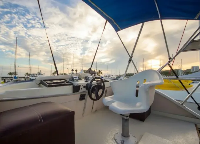 28ft Uniflite Fishing Charter From Marina La Cruz and Punta de Mita