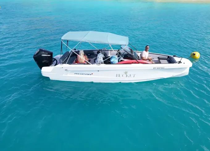 PERFECT Center Console BOAT RENTAL FOR ST BARTH AXOPAR