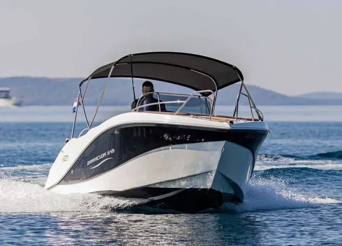 Rent a 18ft Barracuda boat with or without skipper in Marbella