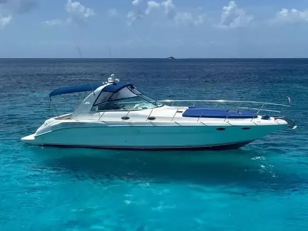 Sea Ray 42’ Express El Cielo Cozumel