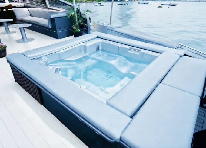 95' Mega Yacht: Jacuzzi, Bachelor Parties & Sunset Cruises