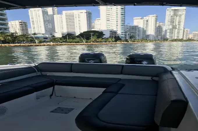Speed Boat 42' in Cartagena, Colombia