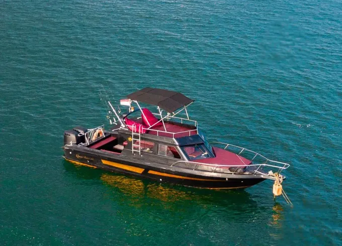 Private charter to Nusa Penida and Lembongan snorkeling and fishing