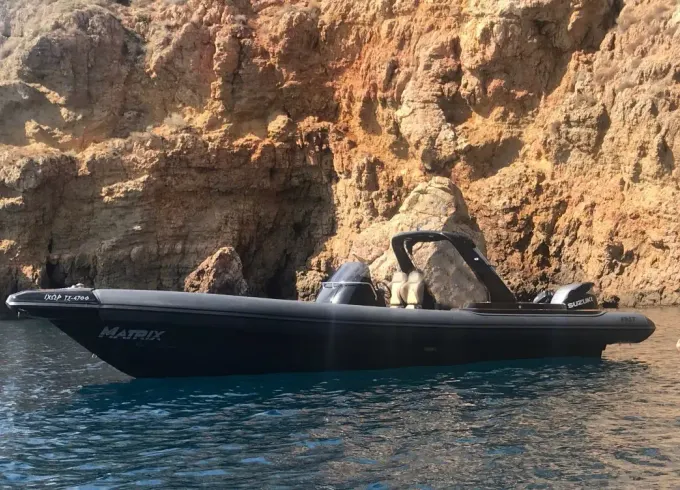 Former 35' Motoryacht in Athens Riviera, Saronic Gulf Island Tour