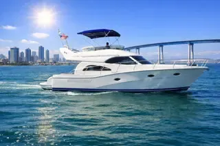 44' Express Cruiser Motor Yacht, Specialized in making memories!