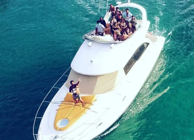 Charter this amazing 44' Flybridge Meridien Yacht in Cancun up 17 guests