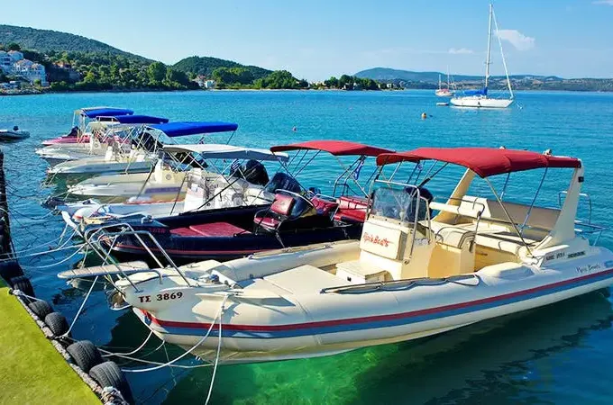 No License Required To Rent This 60 Hp Powered 7 Persons Powerboat in Nikiana, Greece