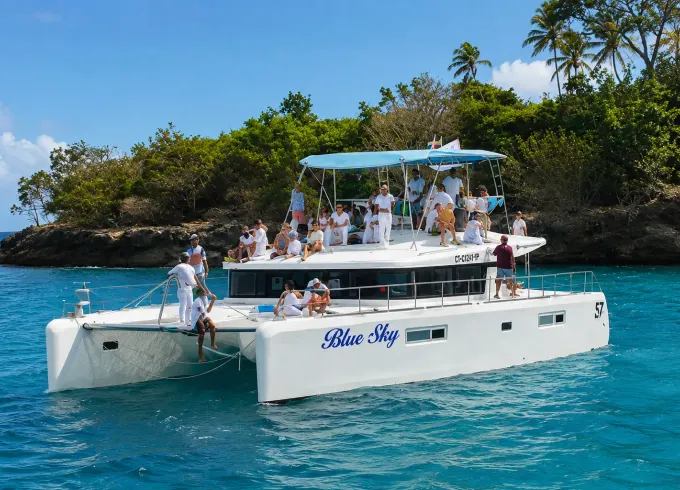 Puerto Plata Luxury Catamaran Charter with Snorkeling & Lunch
