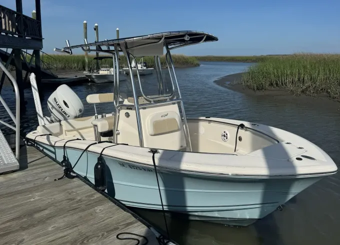 19ft Bulls Bay Boat Charter: Party, Eco Tours & Family Cruises IOP SC