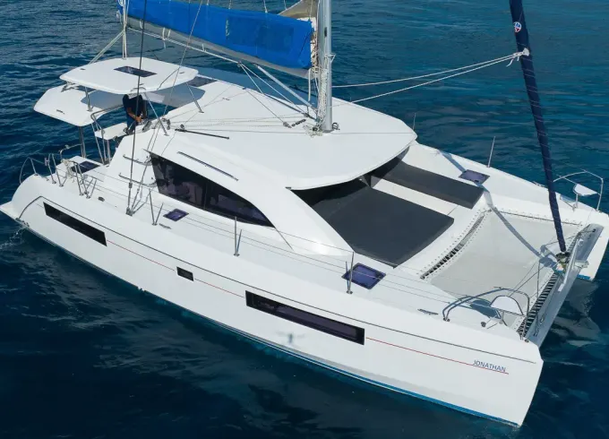 40' Leopard Luxury Catamaran All-Inclusive Charter in Playa del Carmen.