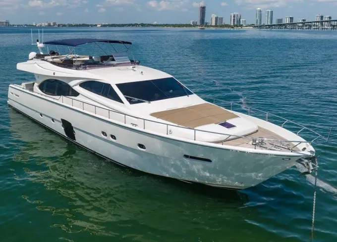 Ferretti Destiny 85ft - Extra Hour Free Everyday