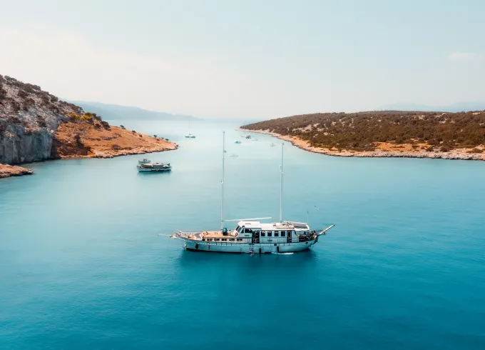 Fully Crewed, Cruising in the Saronic Gulf, Traditional Wooden Gulet.