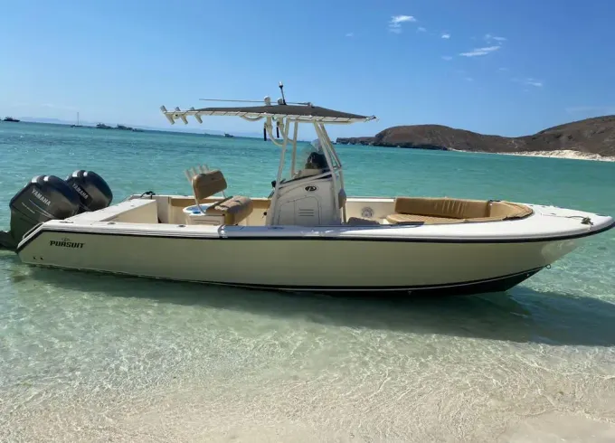 Pursuit 30’ Visit Balandra and Espíritu Santo with Locals