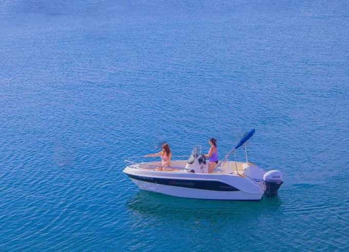 16' Marinello Boat with License Required for 6 Guests in L'Estartit