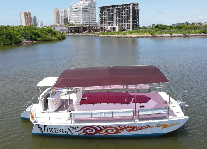 42ft Custom Trimaran for 25 passengers in Mazatlan, Sinaloa