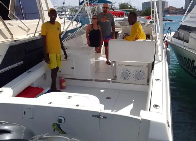 Bermuda Private Offshore Sport Fishing - Boat Capacity: 6 Passengers