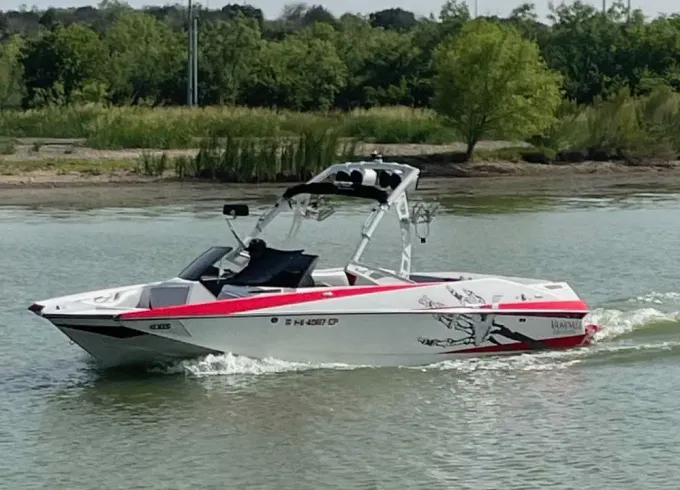 Axis A24 Wakeboat for 14 Guests in Austin