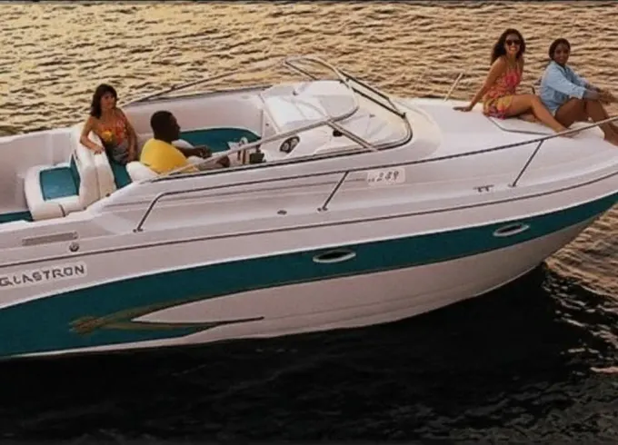 #CopperTides: 24’ Cozy Cabin Cruiser w/ Bathroom, Bedroom & A/C-Clearwater/Tampa