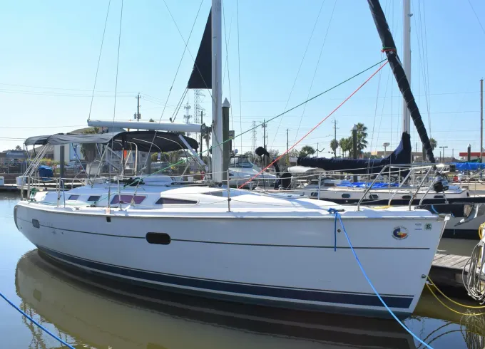 Hunter 'Legend' Sailboat, 36ft in Seabrook, Texas