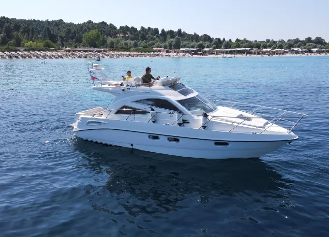Private Daily Cruises & Boat Rental in Halkidiki  - 34' Sealine Motor Yacht