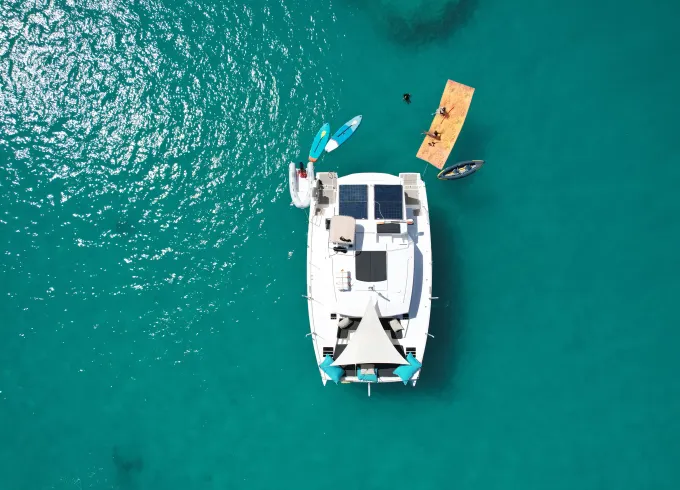 All-inclusive Luxury Shared Charter - Power Cat - St Martin