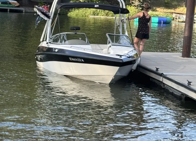 Boat Rental - Spirit Lake  - Twin lakes - Loon lake - Newman lake - Hauser lake