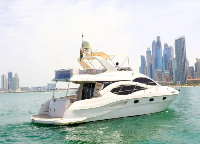 Luxury Majesty 50ft Yacht for up to 15 Guests in Dubai Marina