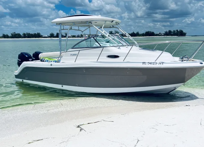 Twin Engine Power Boat VIP Adventure  in Ft Myers & Surrounding Barrier Islands