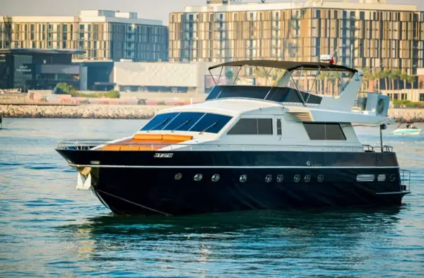 80ft Motor Yacht Charter Experience Now In Dubai!