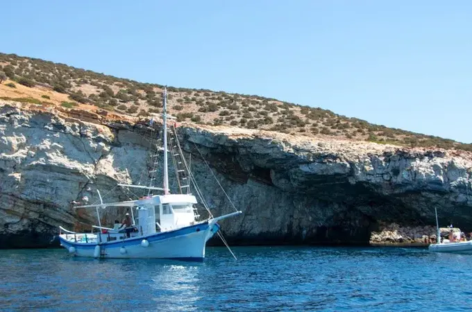 Boat Trip To Blue Lagoon