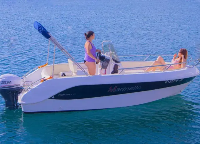 5m MARINELLO Solarium Boat at Medaventura, L'Estartit, Costa Brava