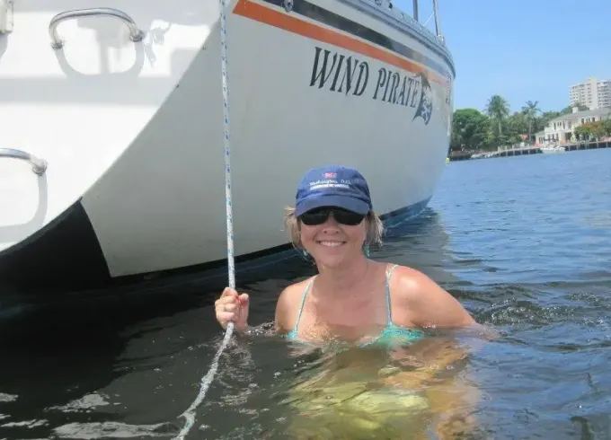 40 ft Jeanneau Sloop Charter in Fort Lauderdale
