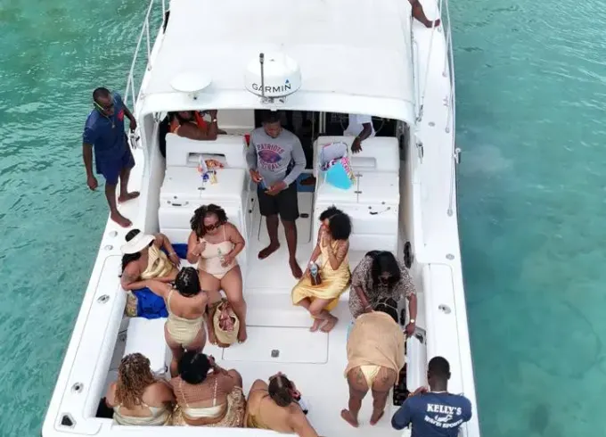 Private Yacht Cruise & Snorkeling in Montego Bay 1-12 Persons