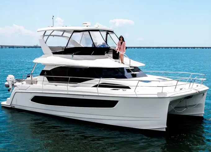 Extraordinary 50' x 22' Three Story Yacht - Memory Maker!
