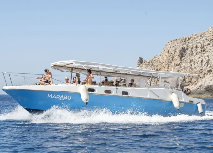 Charter the Marabù 39ft Alfamarine in Marettimo – Unique Access & Full Comfort