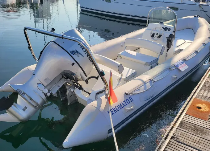 Zodiac Bombard 7,2 12 pax