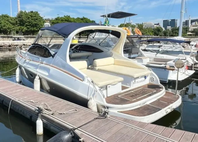 Top-of-the-line 33' Real Speedboat in Rio de Janeiro