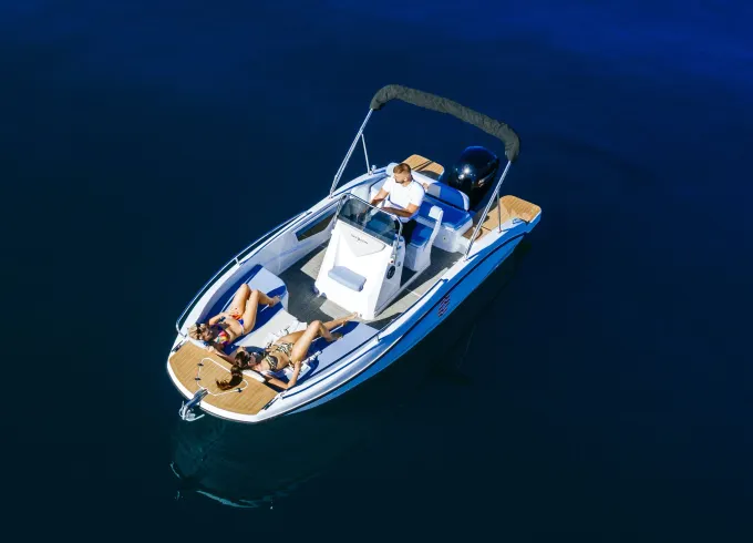 Oktogon Venturo 21 (150 HP) | Boat Rental in Zadar, Croatia