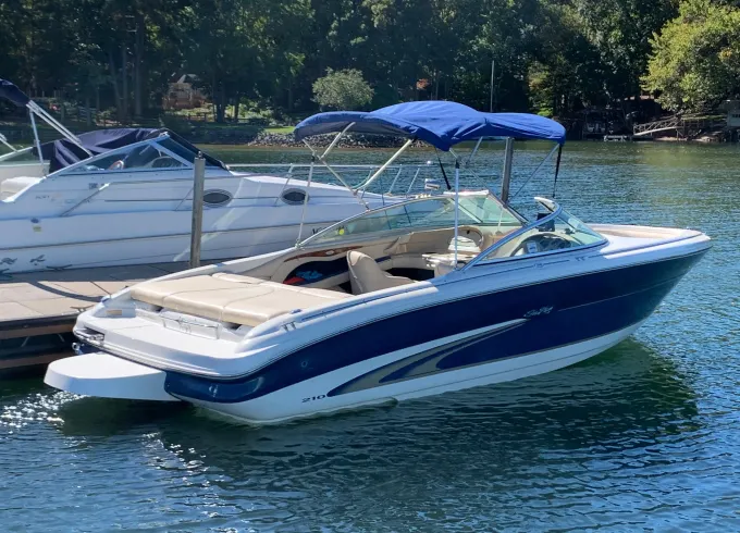 Fun under the sun with the Bayliner 190 Deck Boat!!