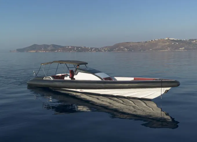 Technohull Omega 41 Speedboat in Patmos